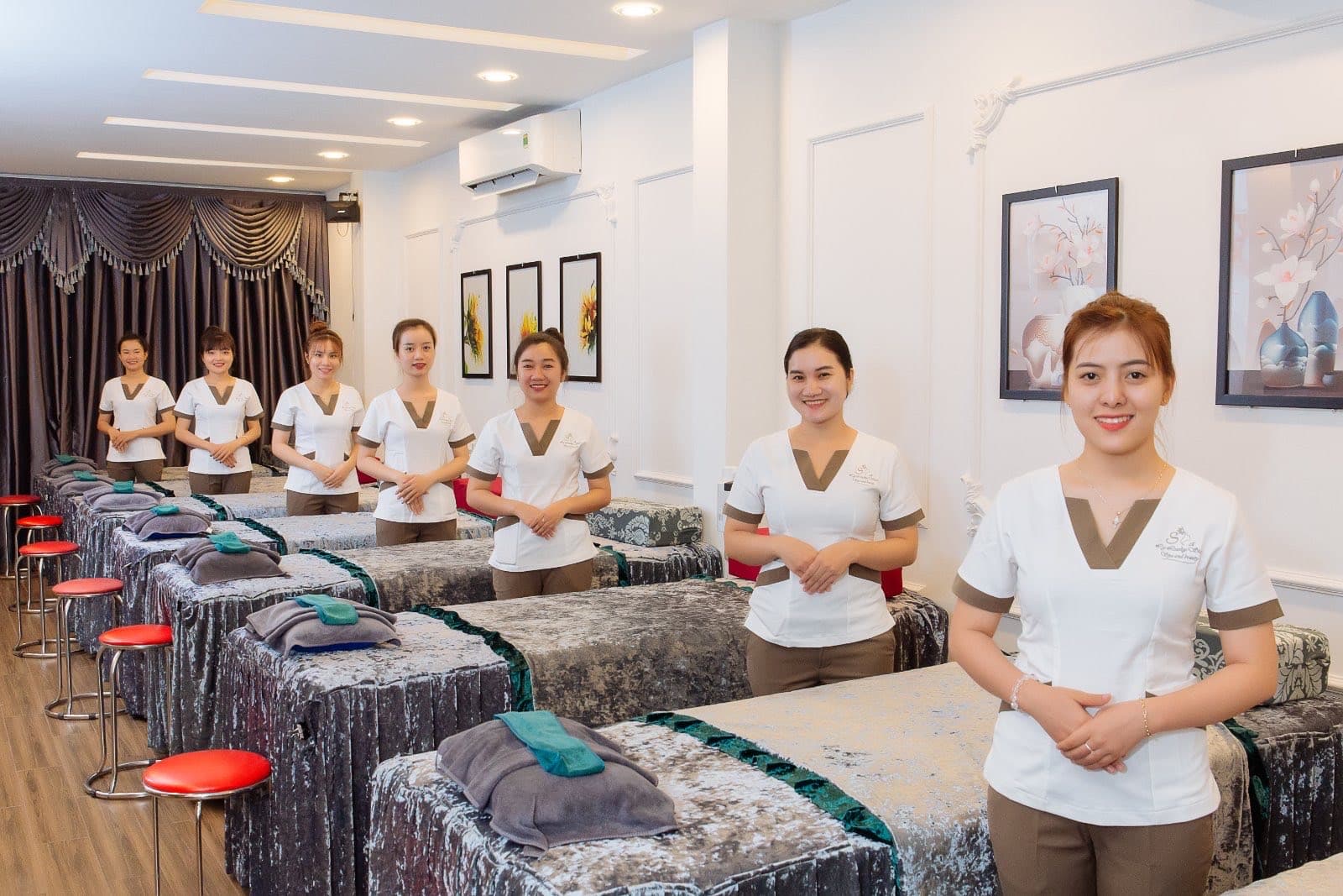 Công ty TNHH Thương Mại Dịch Vụ Lucky Star