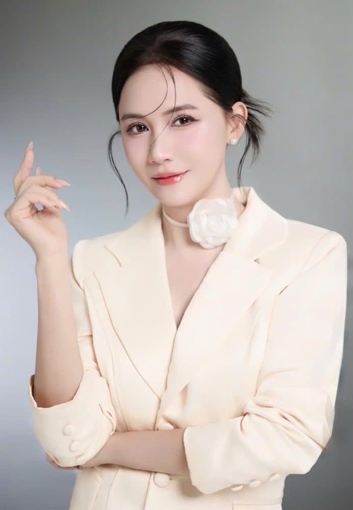 Trần Nguyễn Thuý Phượng